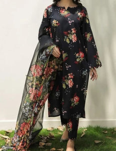 Digital Printed 3 Piece Swiss Lawn With Organza Dupatta MK 07
