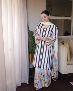 Hania Amir - Digital Printed 3 Piece Swiss Lawn With Voil Lawn Dupatta MK 01