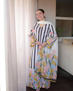 Hania Amir - Digital Printed 3 Piece Swiss Lawn With Voil Lawn Dupatta MK 01